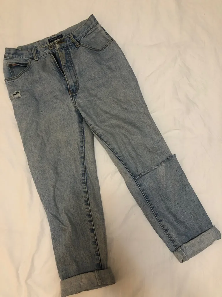 Vintage Mom Jeans photo 1