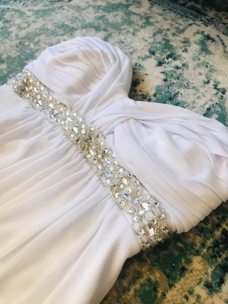 White High-Low Dress (Size 2) photo 1