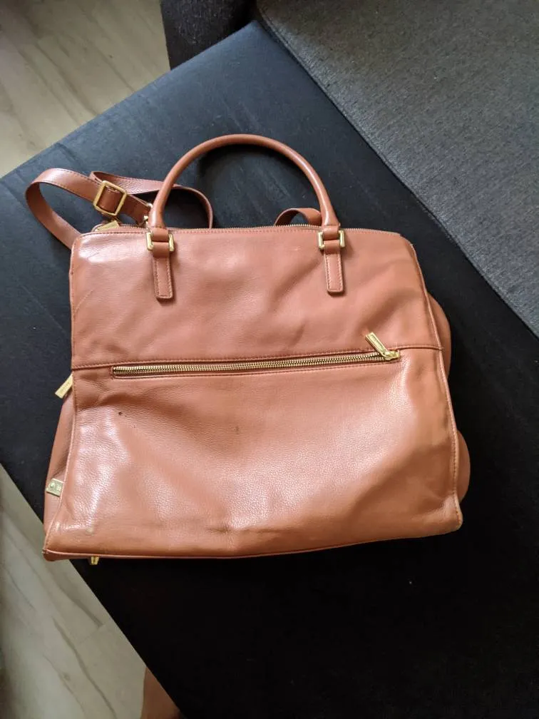 Genuine Leather Danier Bag photo 1