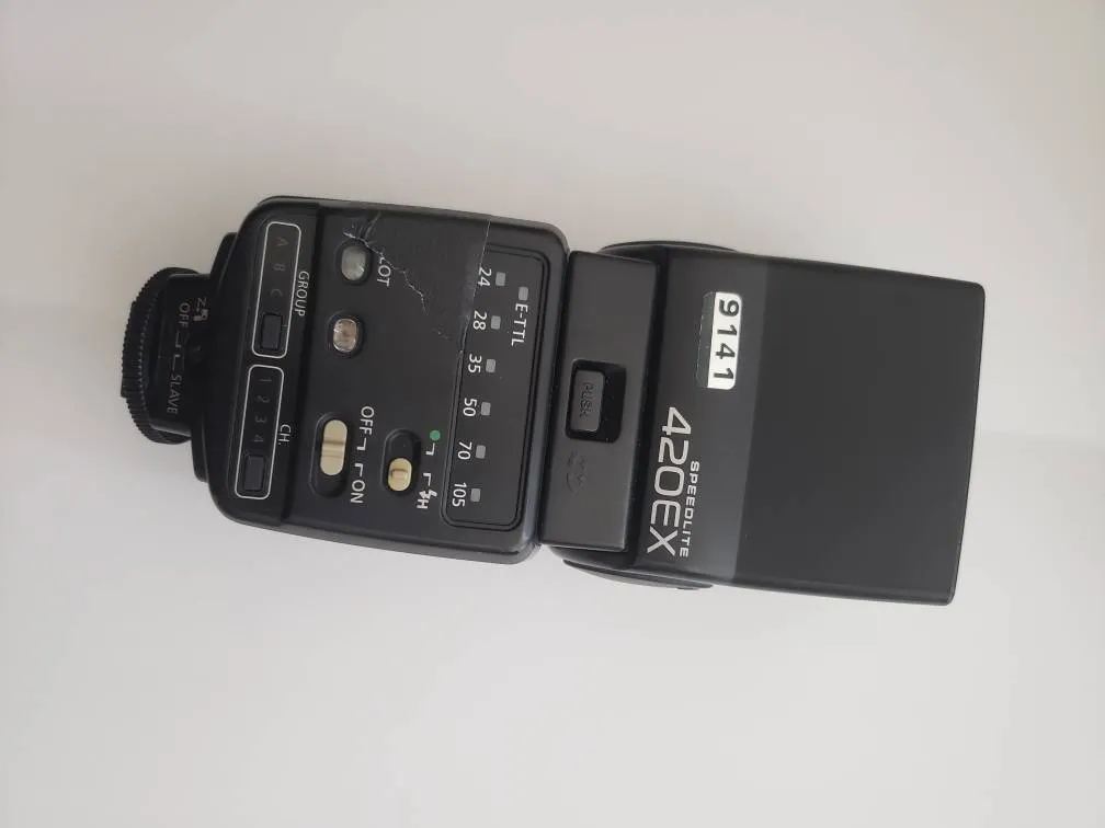 Canon Speedlite 420EX External Camera Flash photo 1