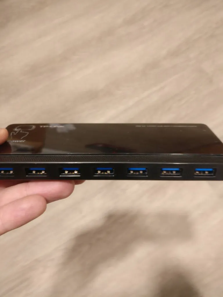 5 Port USB & 2 Charging Ports photo 1