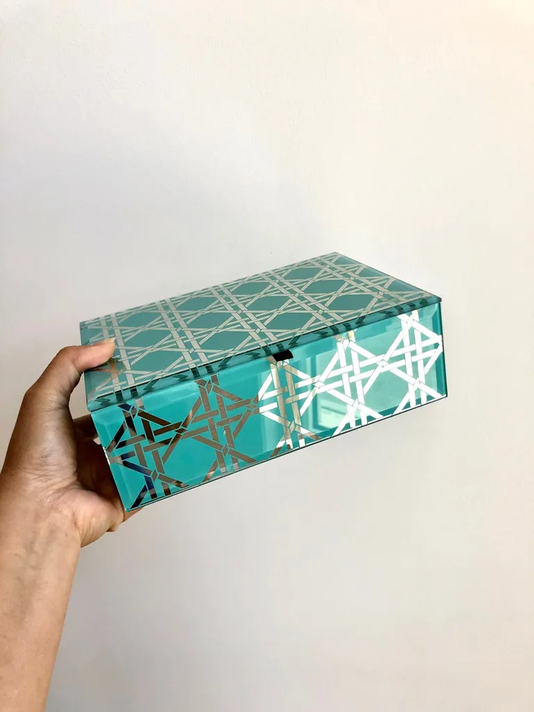 Mirrored Jewelry/Keepsake Box photo 1