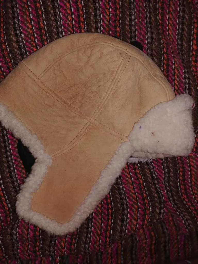 Real Sheepskin Hat photo 1