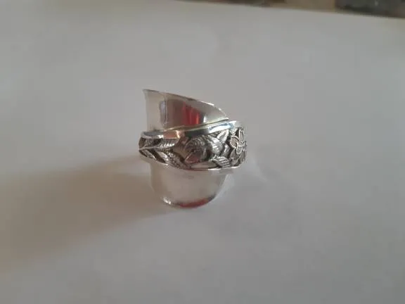 Vintage Sterling Silver Ring Sz 8.5 photo 1