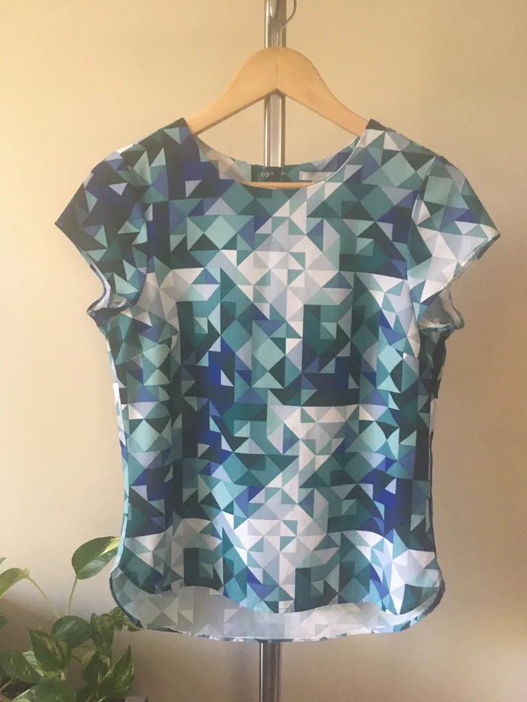 H&M Geometric Blouse photo 1