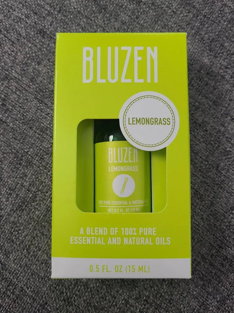 Bluzen Lemongrass Essential Oil photo 1
