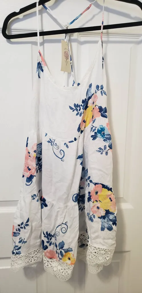 NWT Floral Chemise photo 1