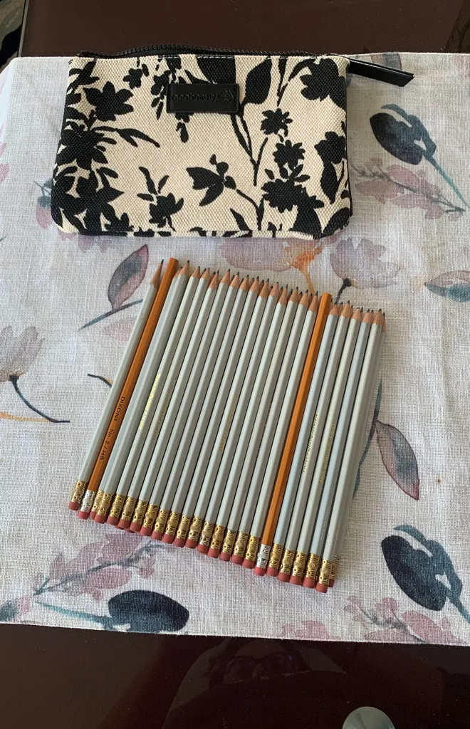 40 Pencils With Pencil Case photo 1