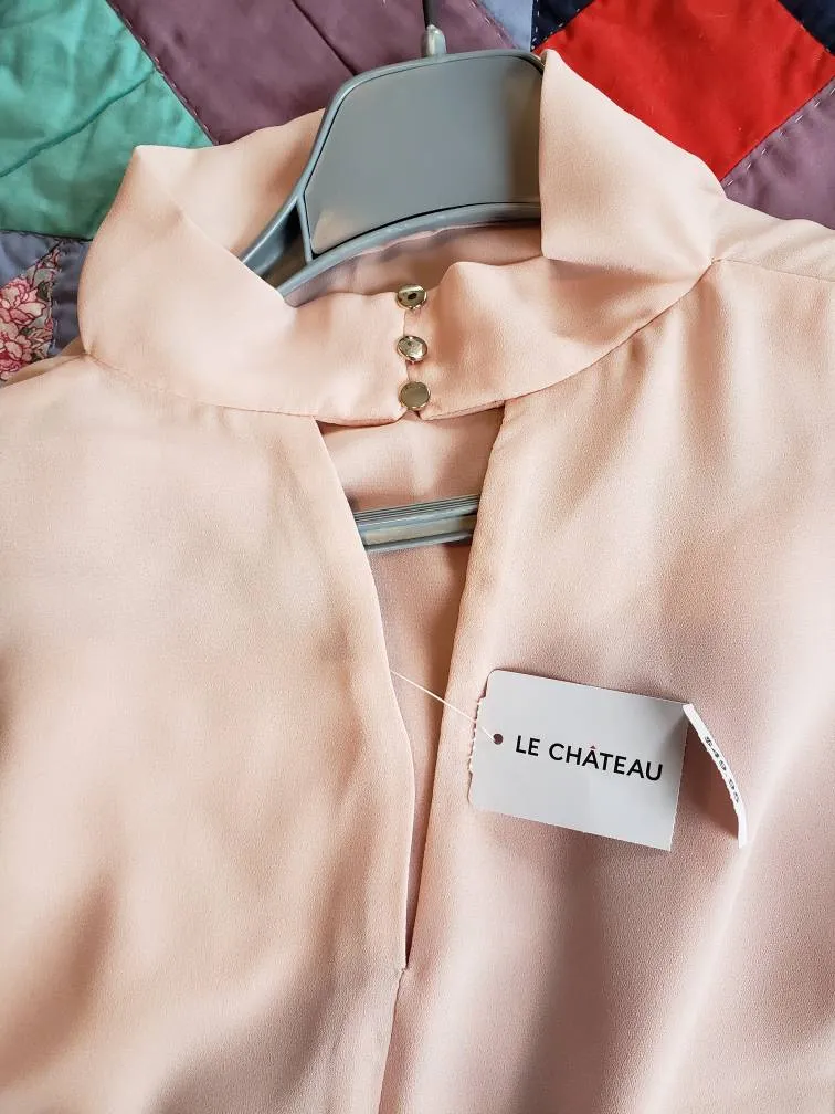 Le Château Blouse photo 1