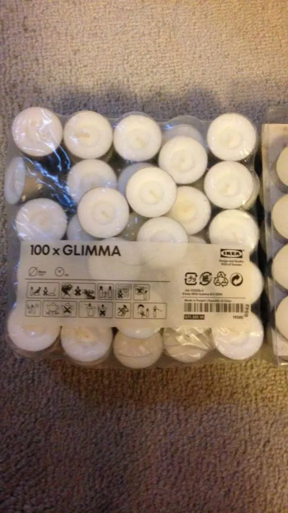 200 Tea Lights photo 1