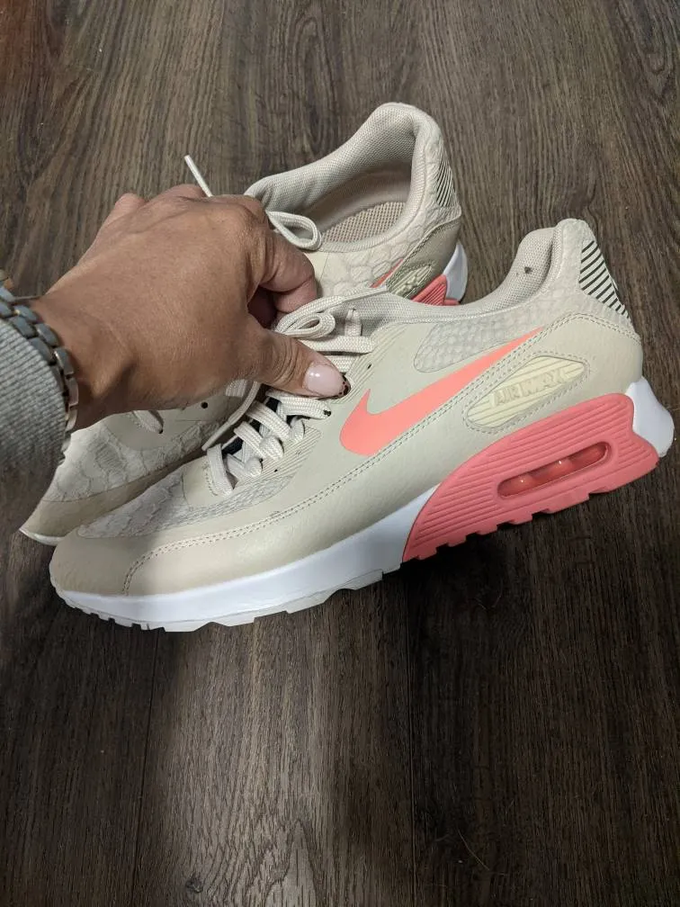 Nike Air Max photo 1