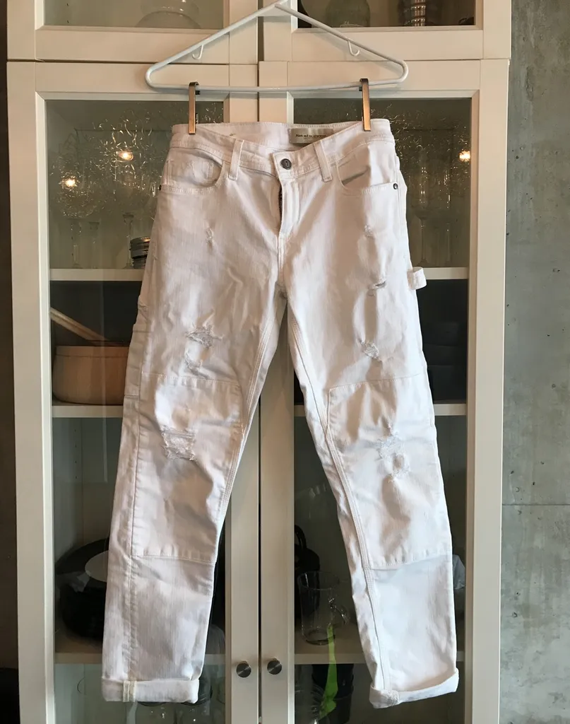 White Distressed Jeans Size 25 photo 1