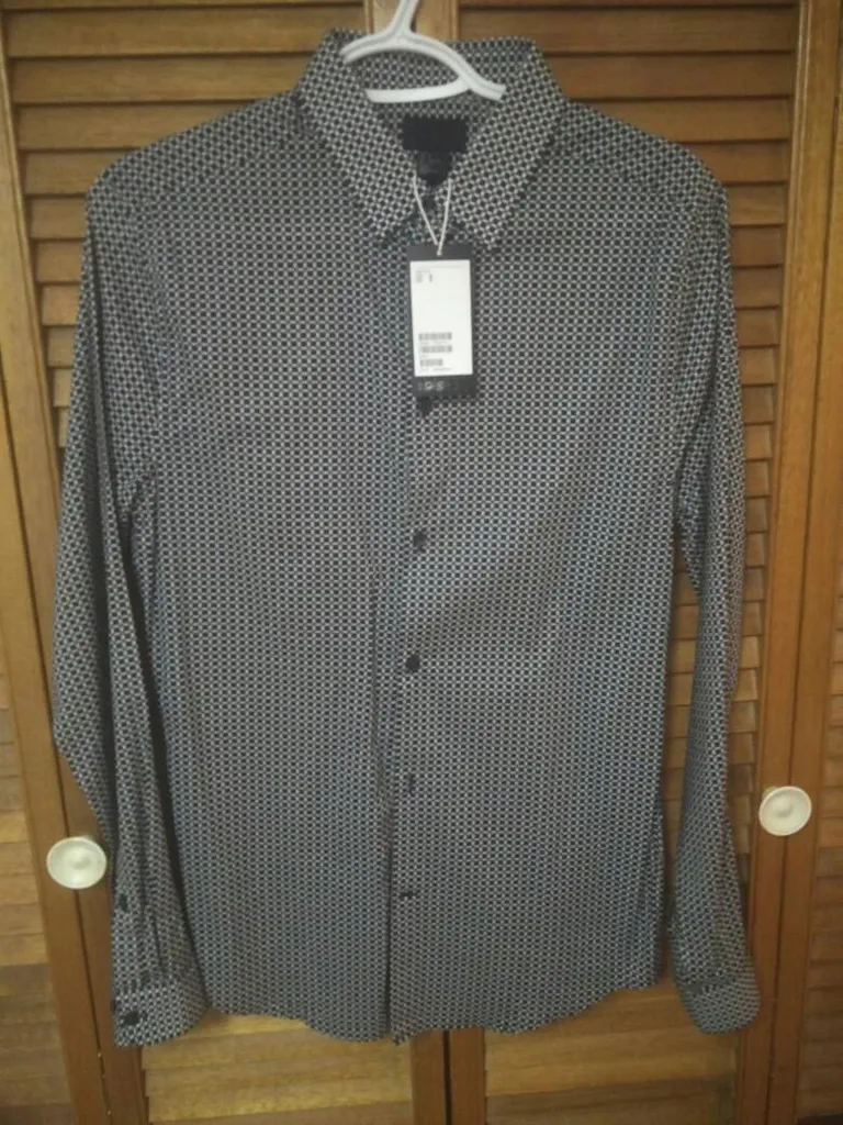 H&M BNWT Men's Small Shirt photo 1