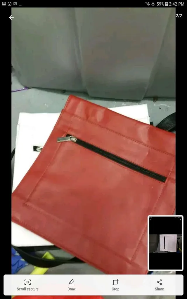 leather purse photo 1