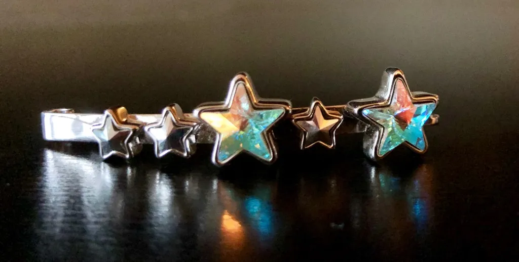 Genuine Swarovski Hair Clip Disney Edition photo 1