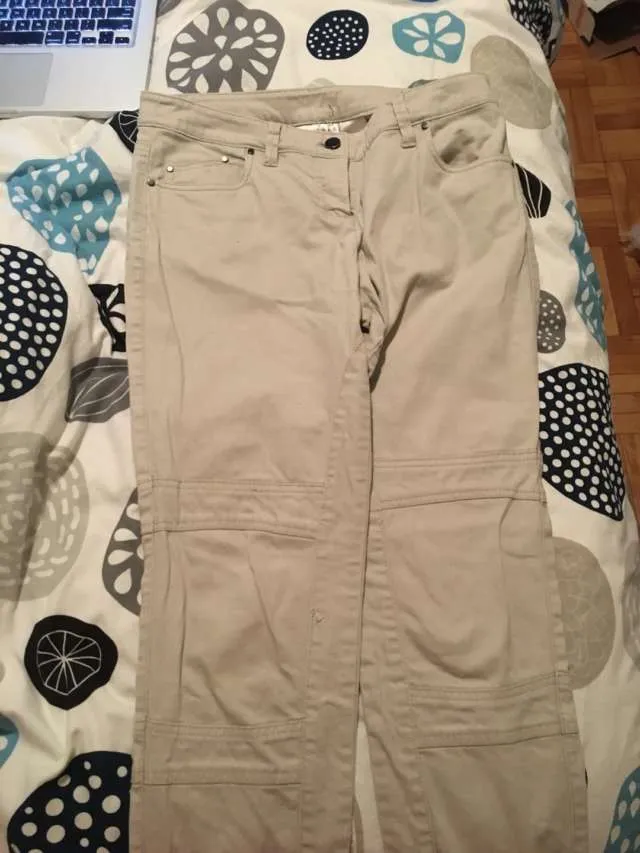 Women's khaki cargo Pants photo 1