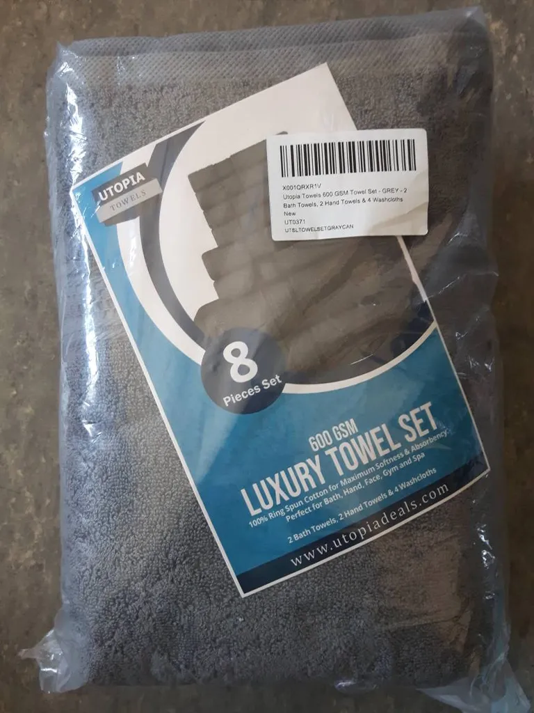 UTOPIA  
8 PIECE LUXURY TOWEL SET photo 1