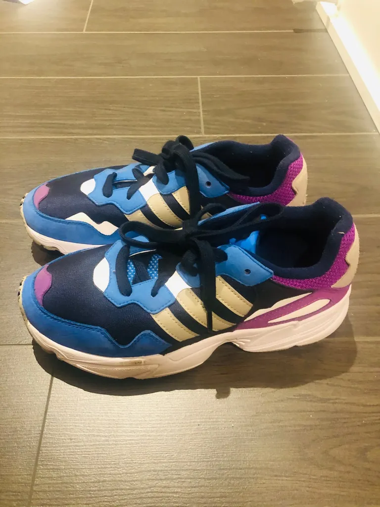 Adidas Shoes - Size 7 photo 1
