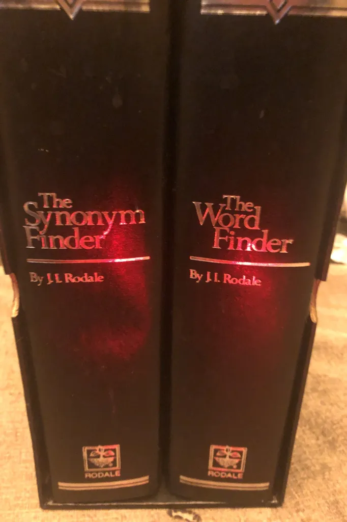 The Word Finder And The Synonym finder by JJ Rodale photo 1