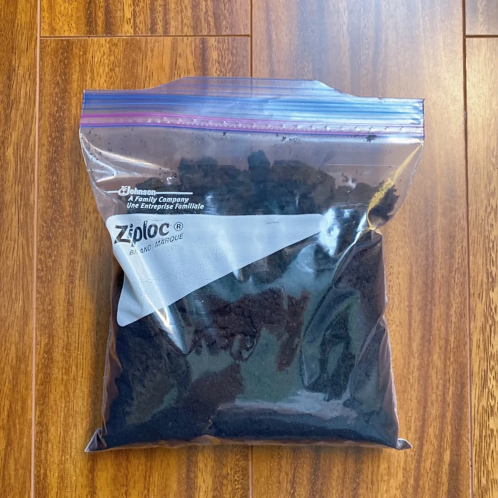 Worm Castings (Fertilizer) photo 1