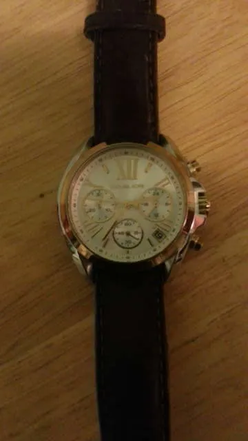 Nice Michael Kors Watch With Leather Strap photo 1