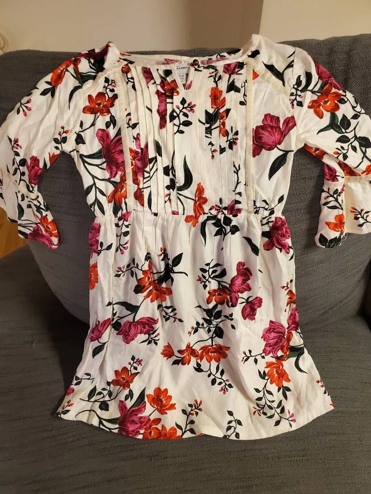 Old Navy Girls Floral Dress photo 1