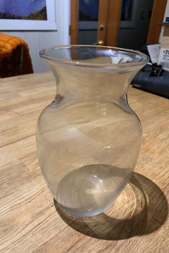Small glass vase photo 1
