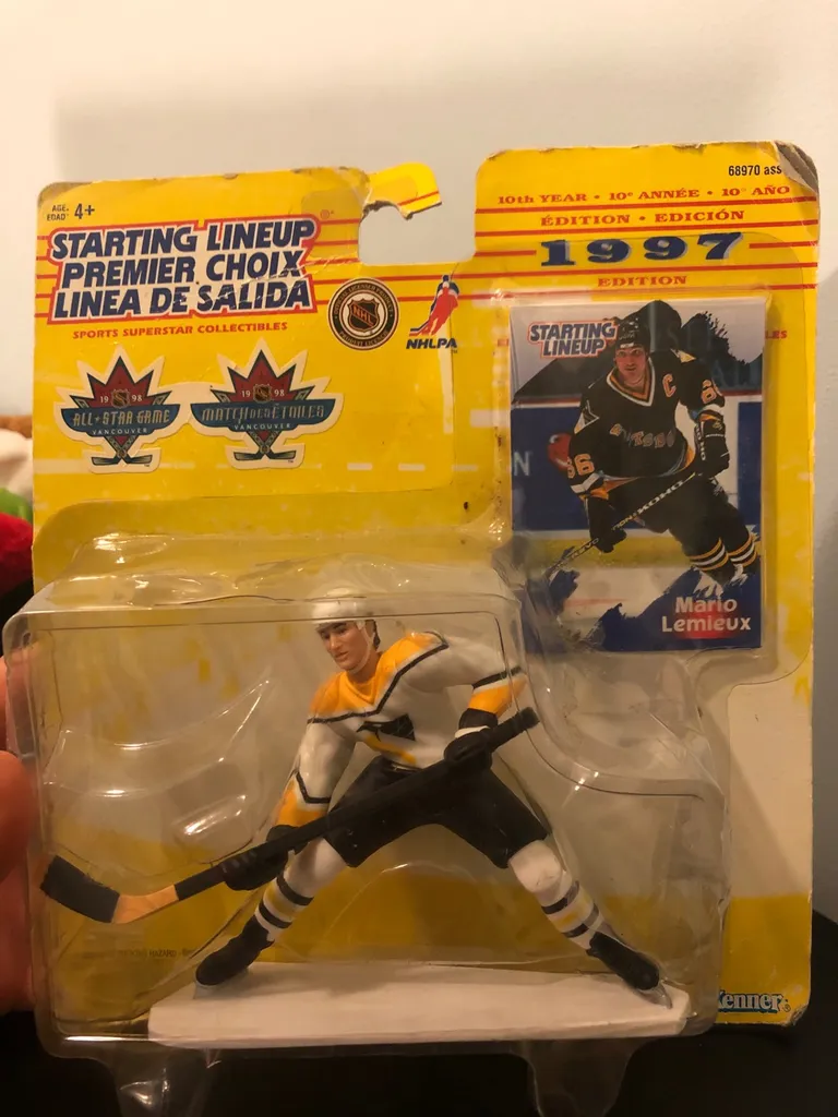 Action Figure Hockey photo 1