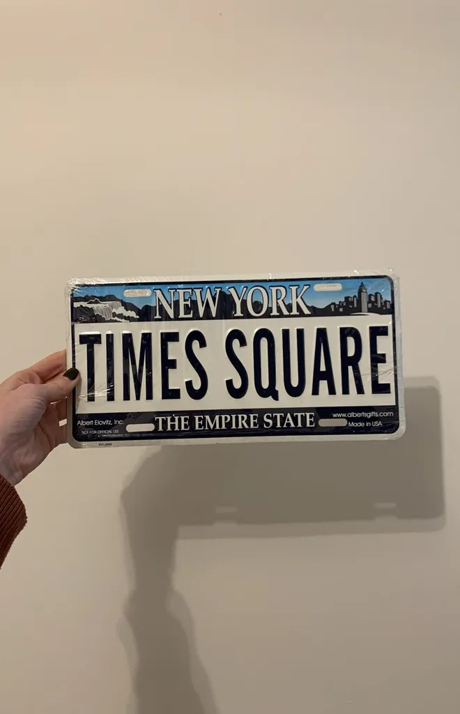 BNWT Times Square License plate photo 1