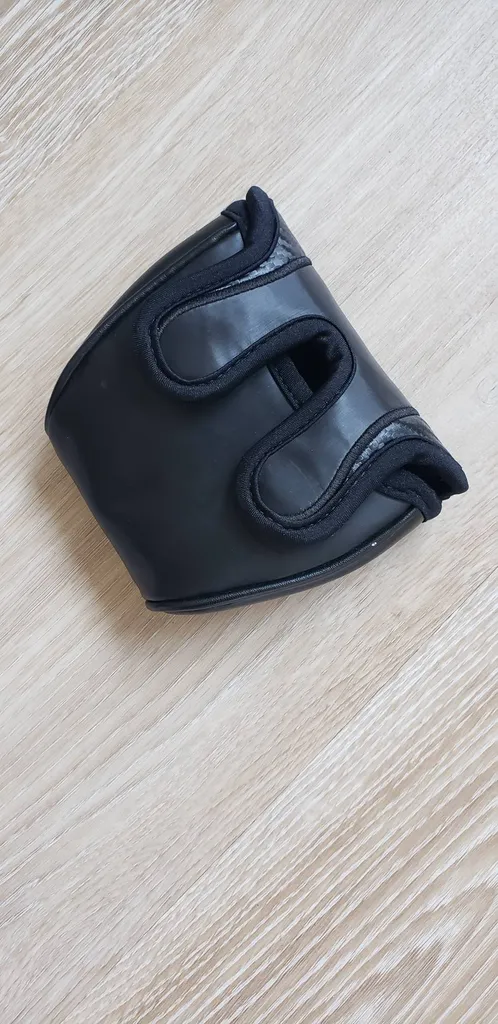 Putter Cover photo 1