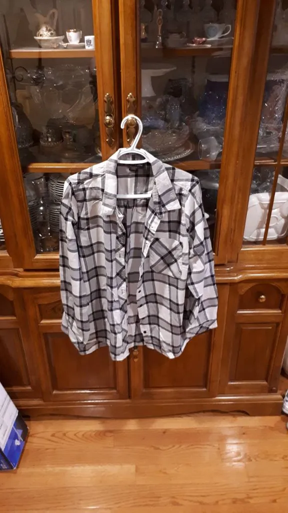 Long Sleeve Plaid photo 1