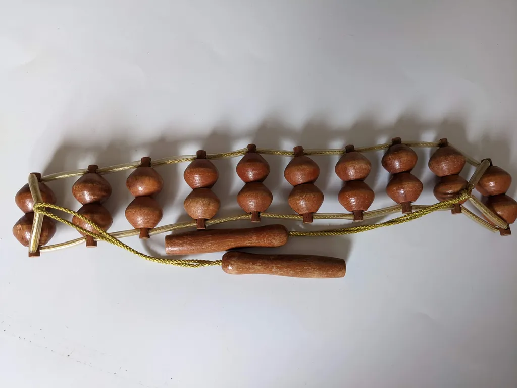 Wooden Double Ball Bead Back Roller Massager 2-Handle Back/Bo... photo 1