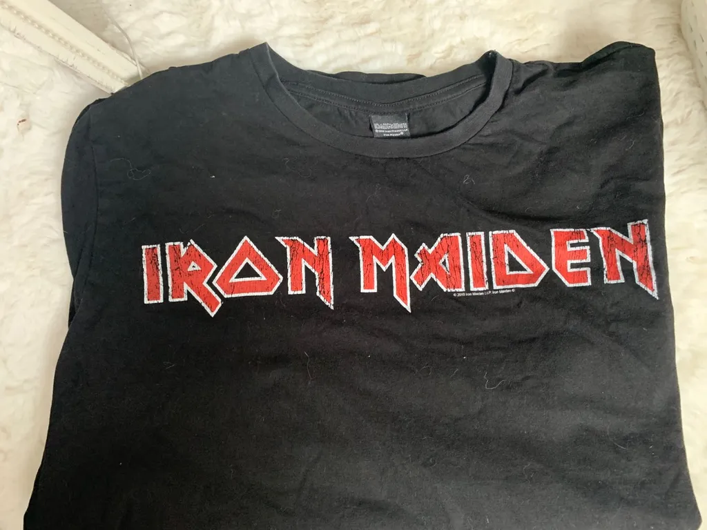 Iron Maiden XL Tshirt photo 1