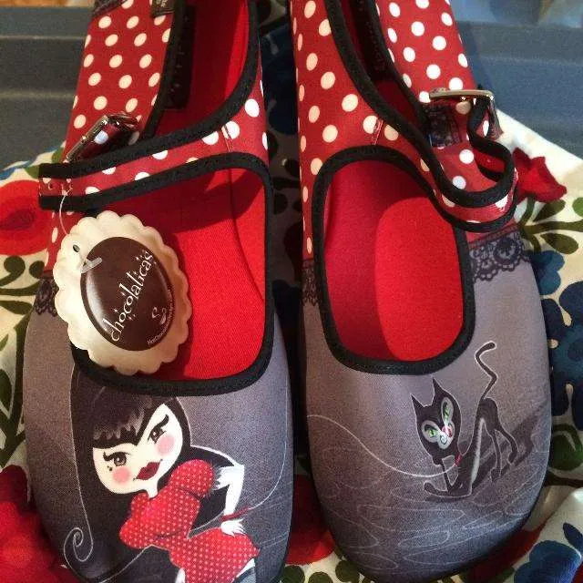 Size 11 Comfy Mary Janes photo 1