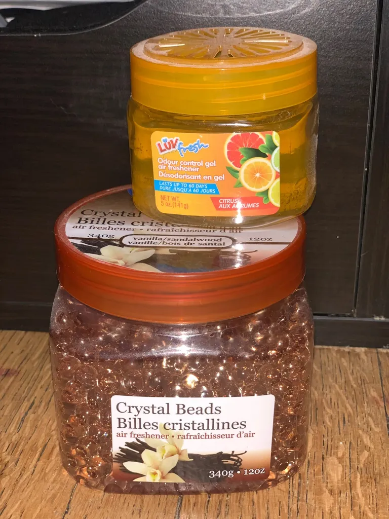 NEW Crystal Beads Scented Air Freshener by Luv photo 1