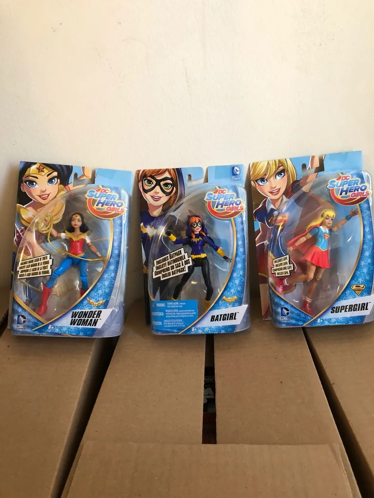 DC Superhero Girls photo 1