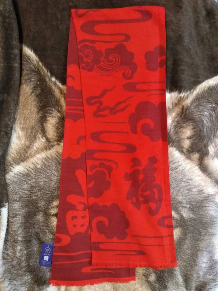 Chinese Silken Wool-like Scarf BNWT photo 1