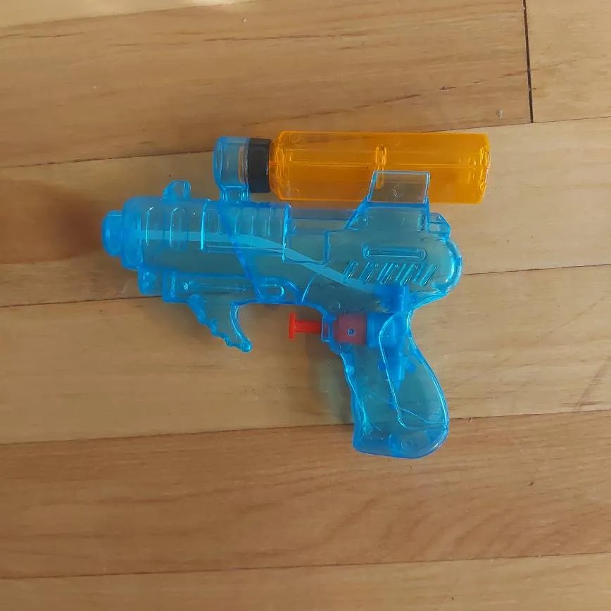 Water Gun photo 1