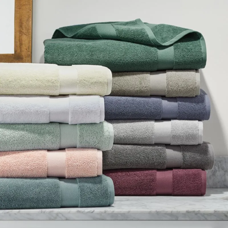 SOS ST FELIX 69 FRASER NEEDS TOWELS ASAP photo 1