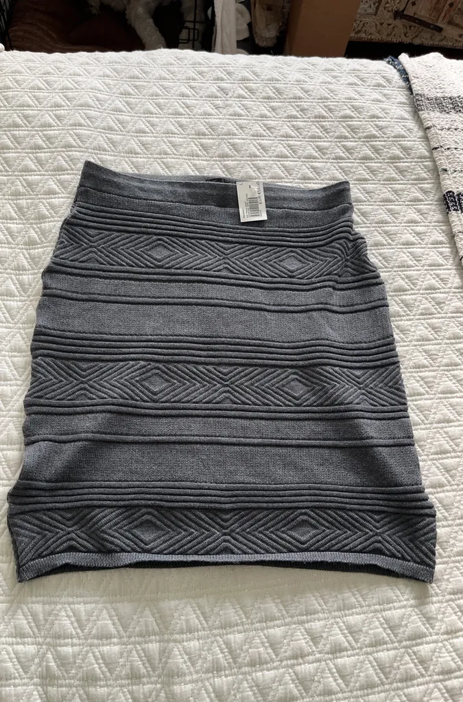 American Apparel Skirt photo 1