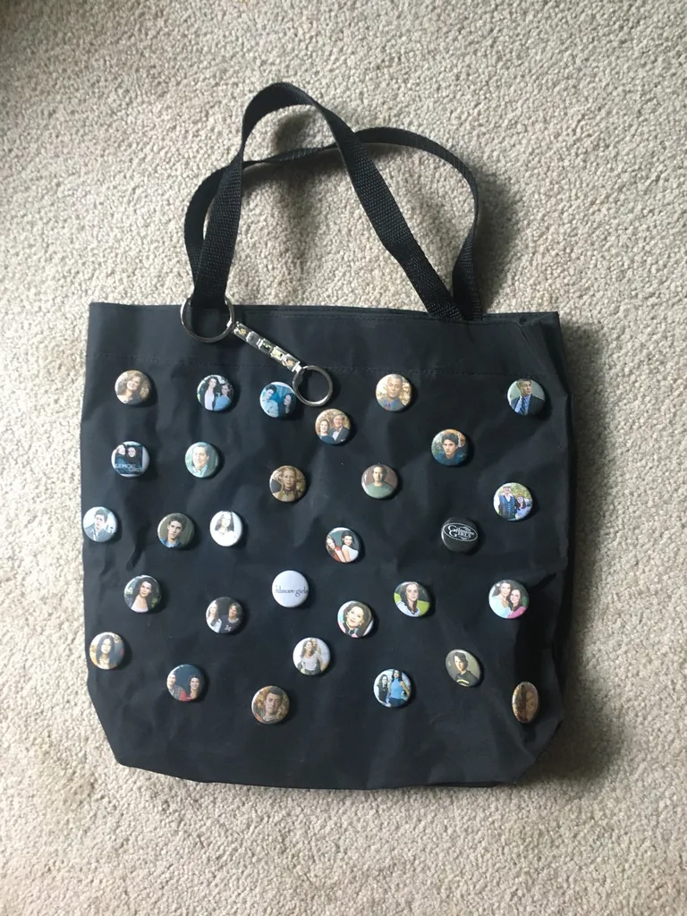 Tote With Gilmore Girls Buttons photo 1