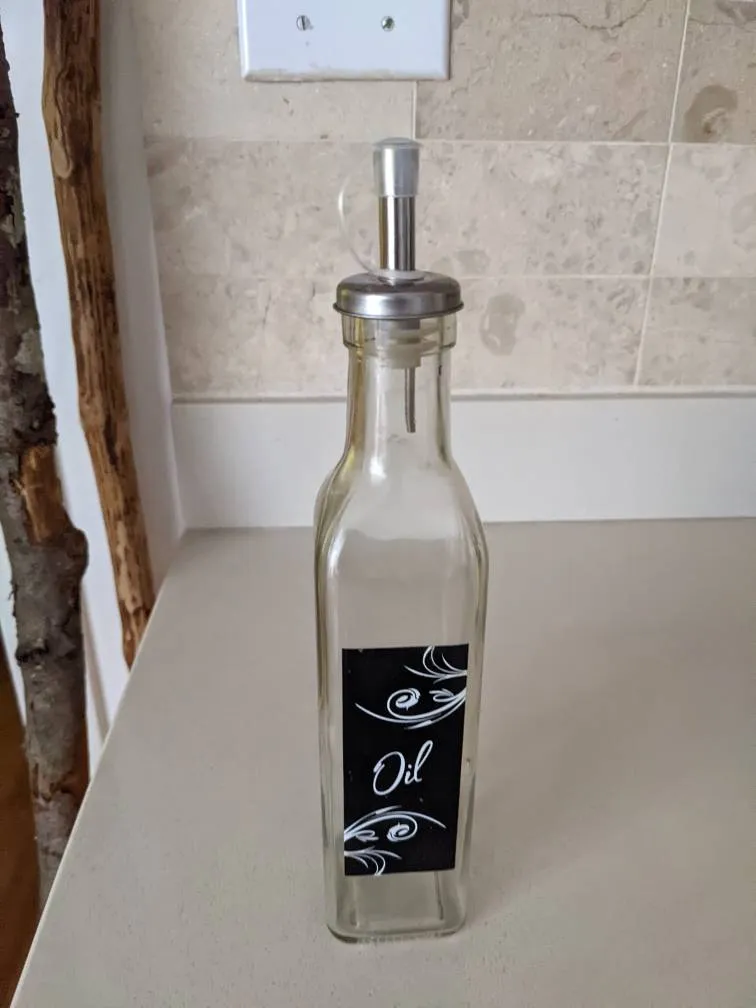 Oil Container photo 1