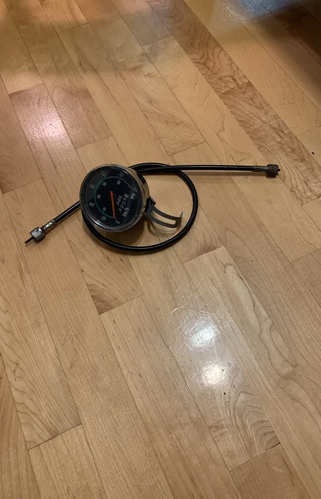 Analog Speedometer photo 1