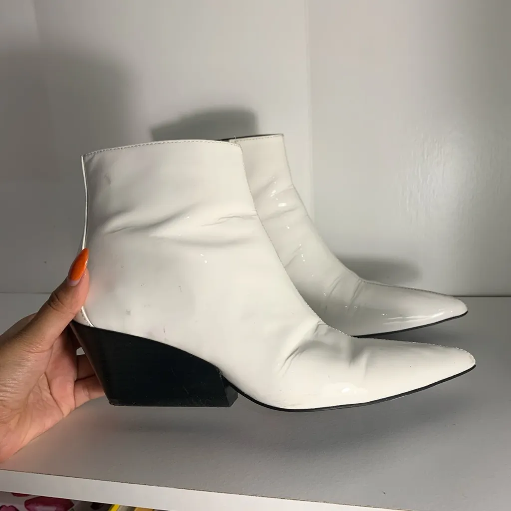 Super Cute Booties photo 1