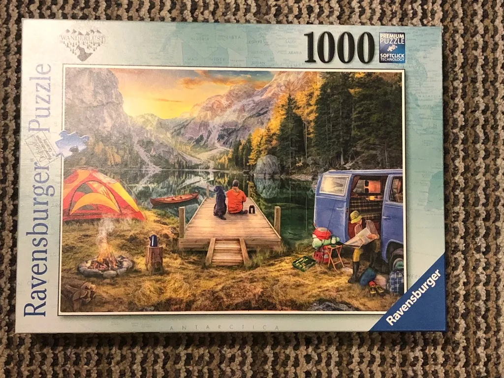 Gorgeous New Camping Puzzle (1000 Pieces) photo 1