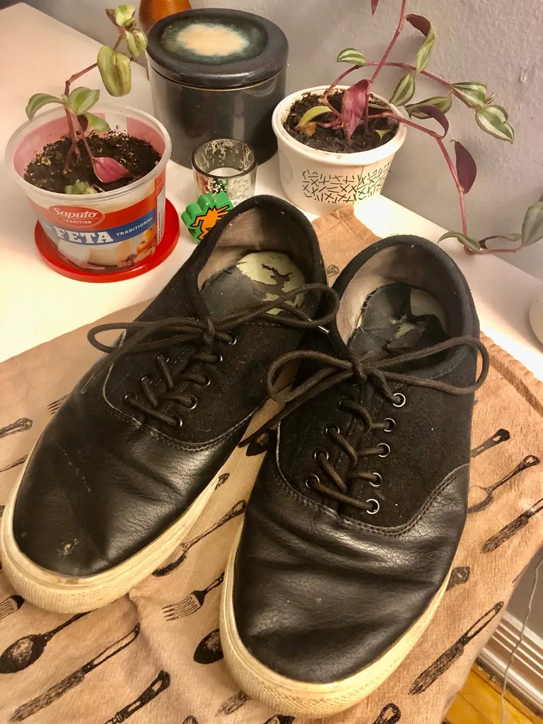 10.5 Men’s Sneaker photo 1