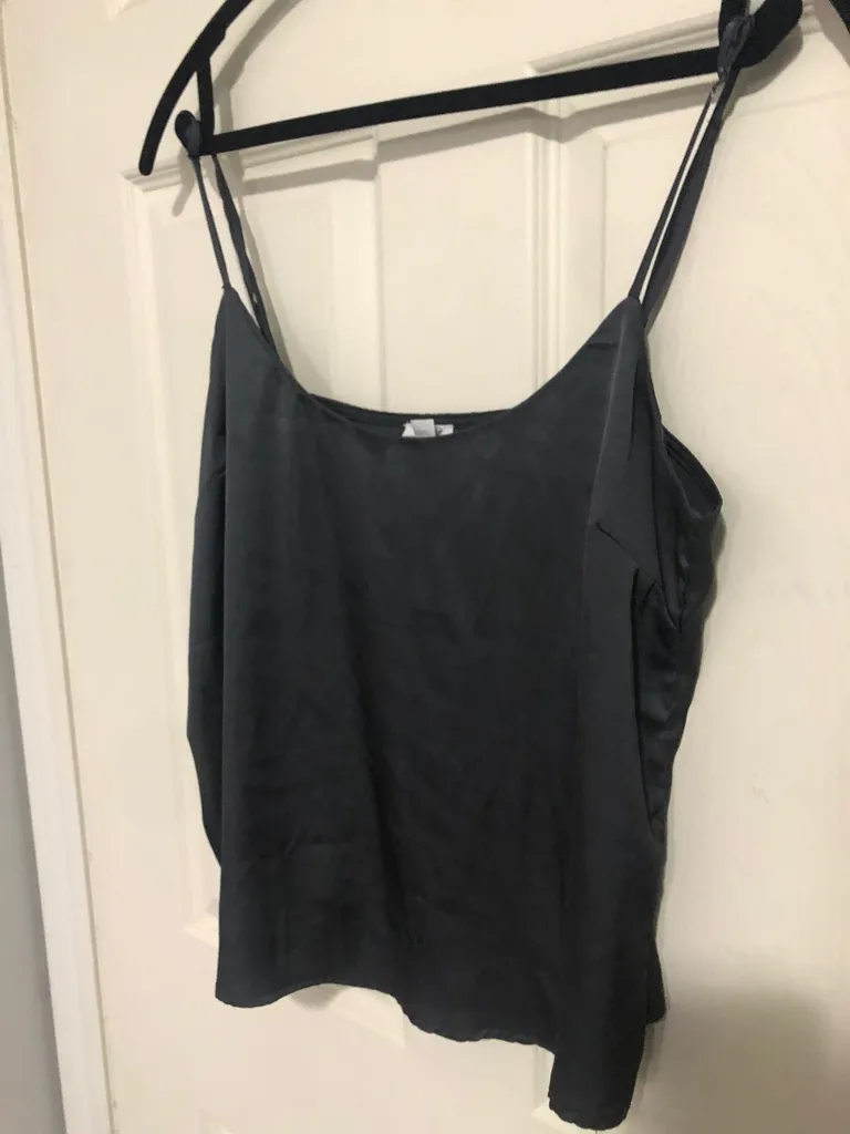 Garage Tank Size Small photo 1