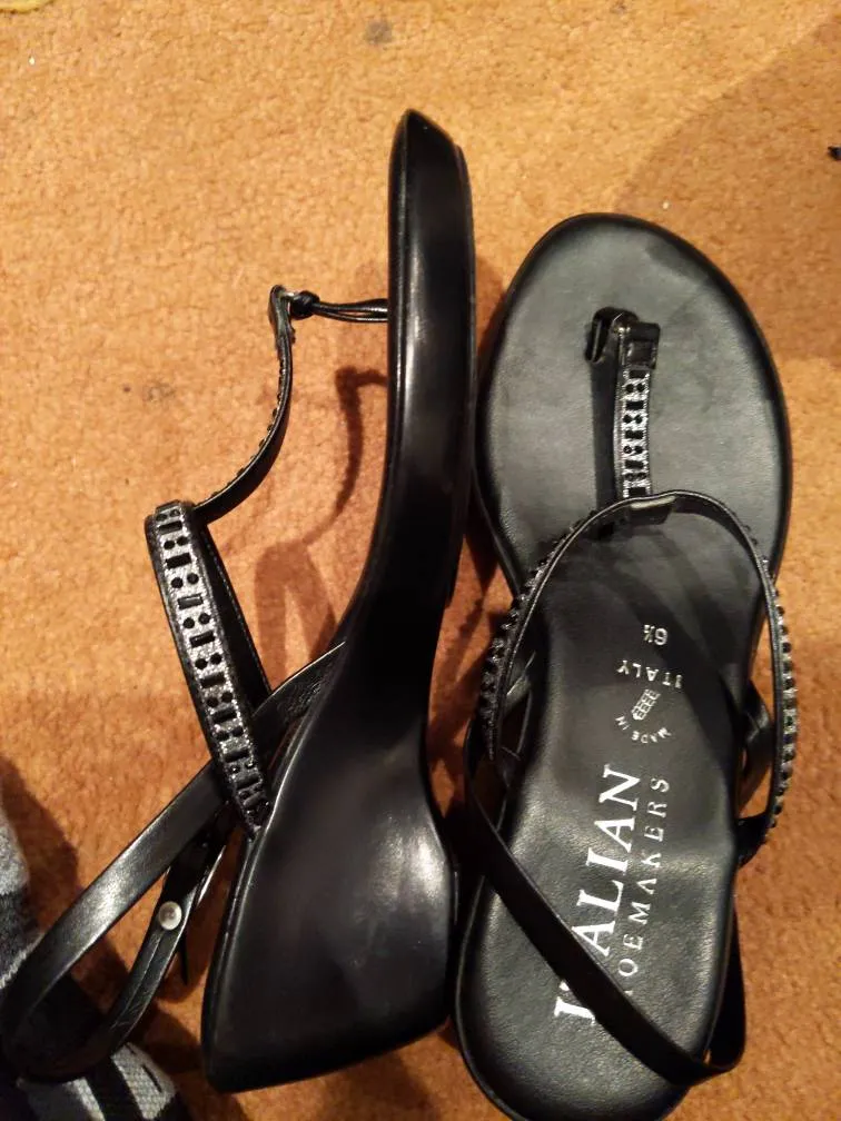 Rebunz Sandals photo 1