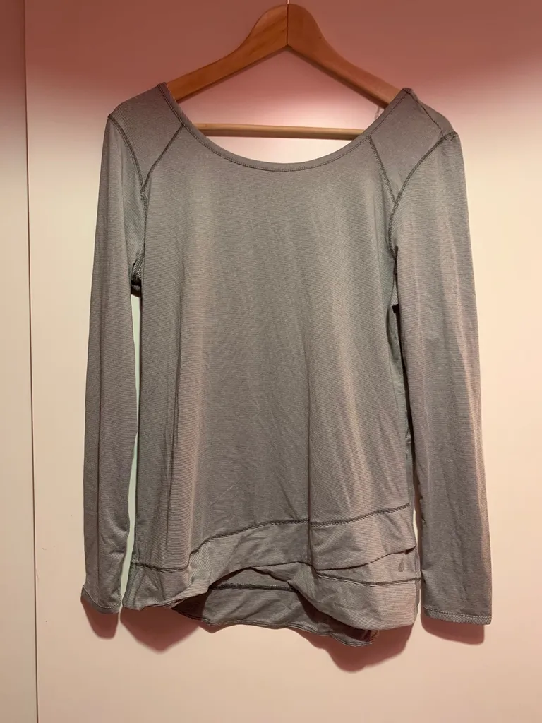 Activewear Long Sleeve photo 1