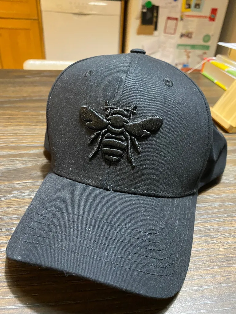 Black Bumblebee Hat photo 1